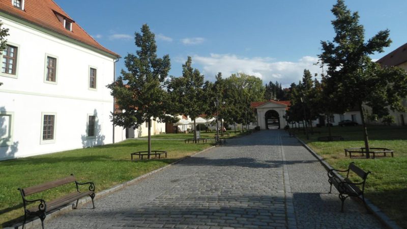 Klášter Břevnov je oázou klidu uprostřed rušné metropole