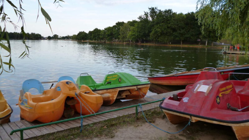 Šlapadla, lodičky i adrenalinové vodní sporty