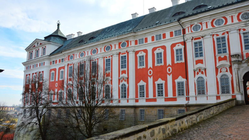 Strana kláštera směrem do zahrad