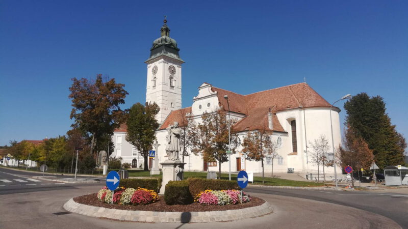 Kostel v Retzu je opravdu monumentální
