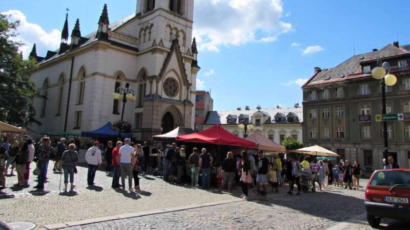 Velikonoční trhy Jablonec nad Nisou se konají na Mírovém náměstí