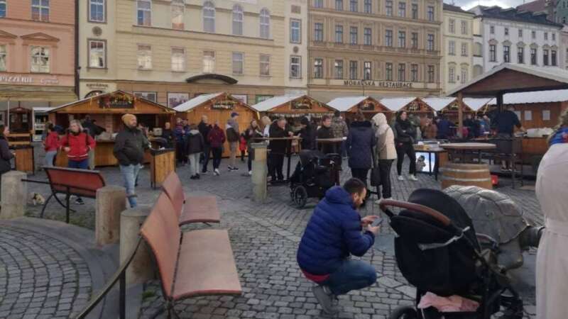 Horní náměstí je centrem velikonočních trhů v Olomouci