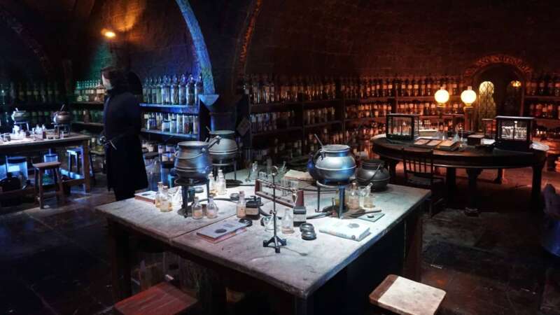 Kouzelnická laboratoř z Harry Pottera