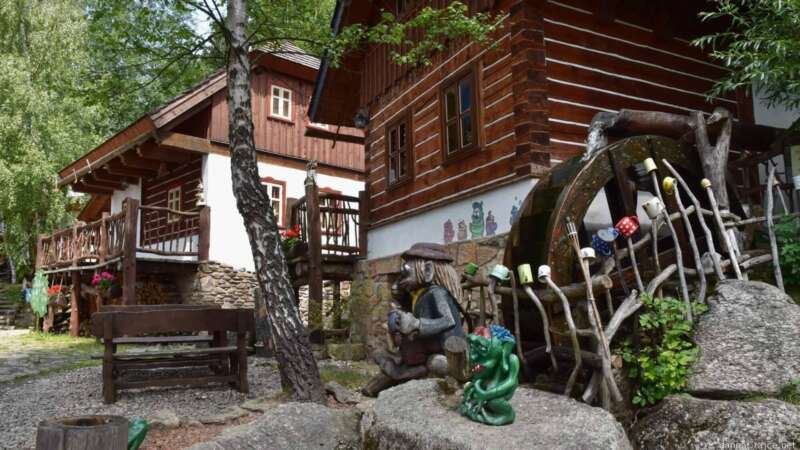 Vesnička Podlesíčko byla udělána do nejmenšího detailu