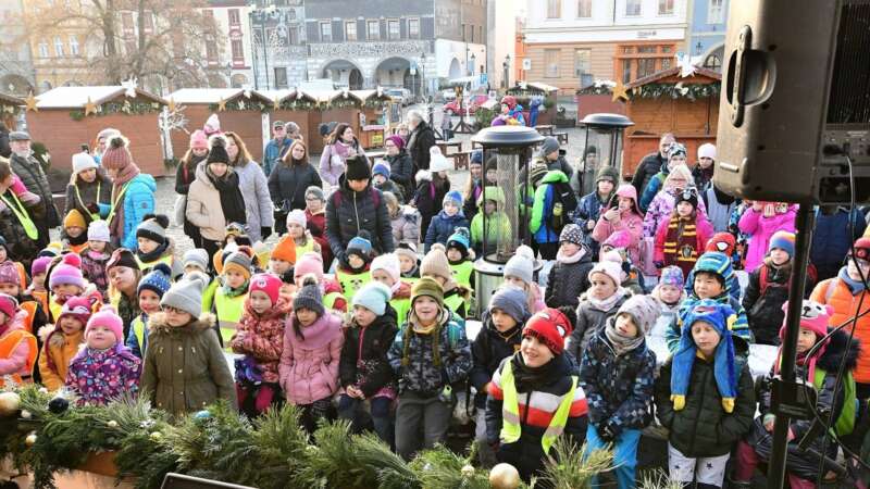Vánoční trhy Litoměřice jsou velmi oblíbené a známé po celém okolí