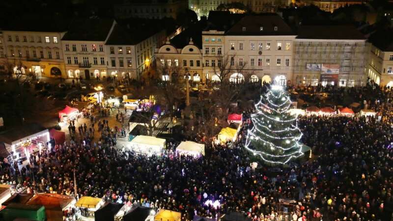 Vánoční trhy Litoměřice mají nejlepší atmosféru po setmění