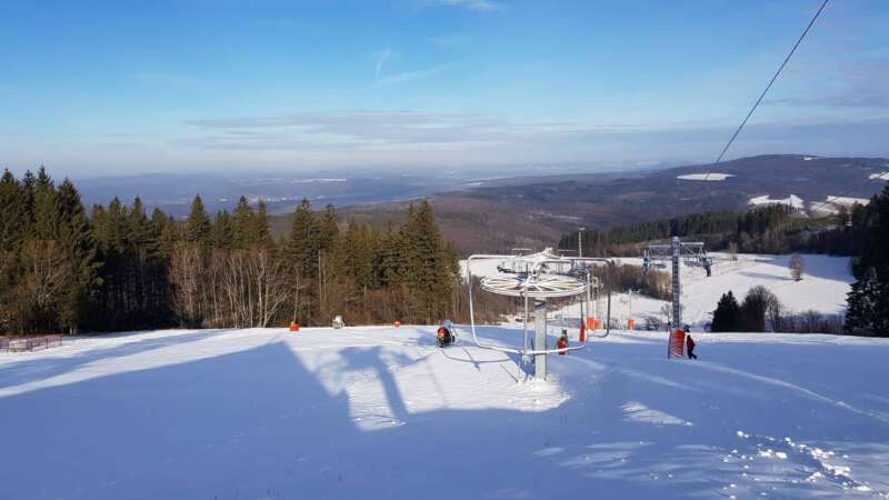 Parádní ski Mikulčin vrch