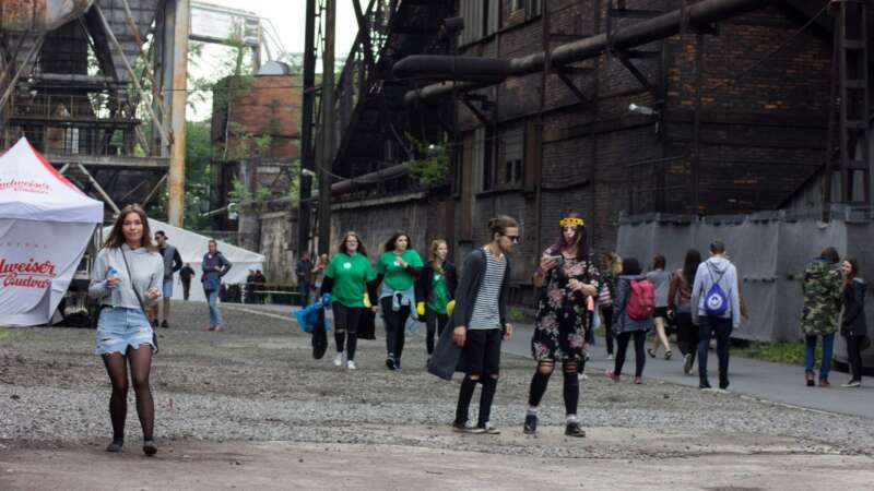 Majáles Ostrava se koná v areálu Dolní Vítkovice, který má jedinečnou atmosféru