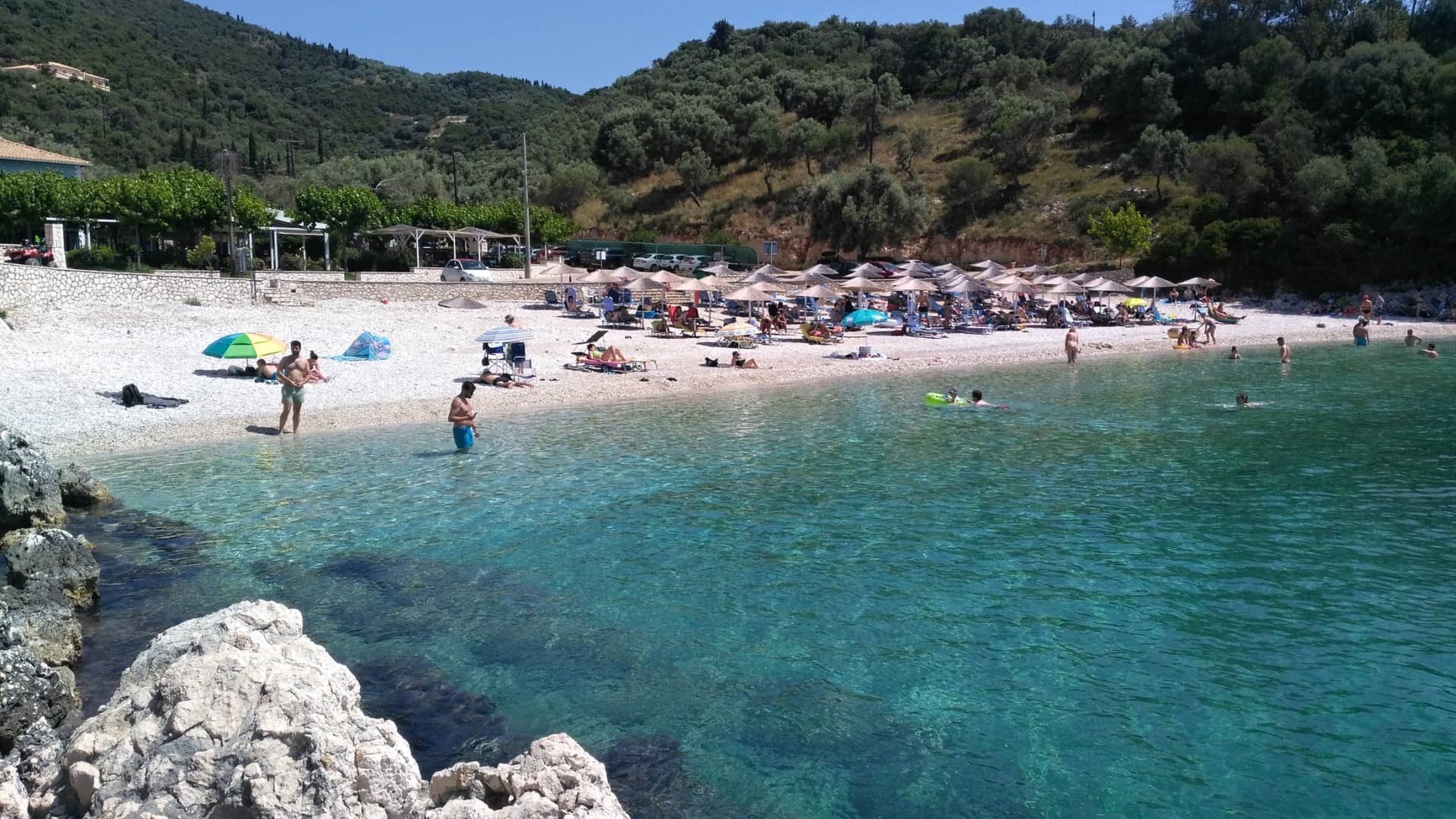 Pláž Ammoussa ve vesnici Marantochori