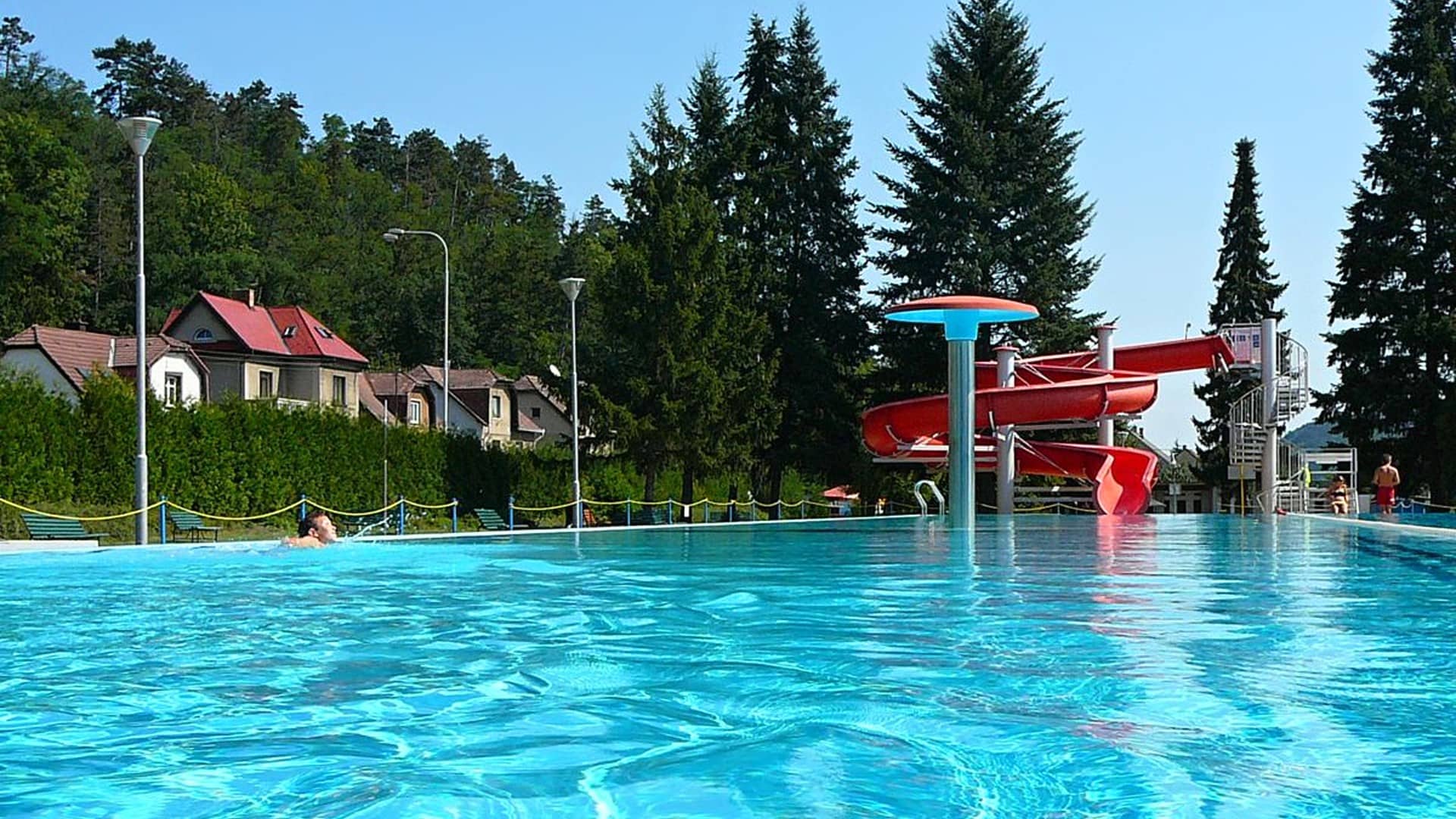 Městské koupaliště Zdice nabízí v létě příjemné osvěžení
