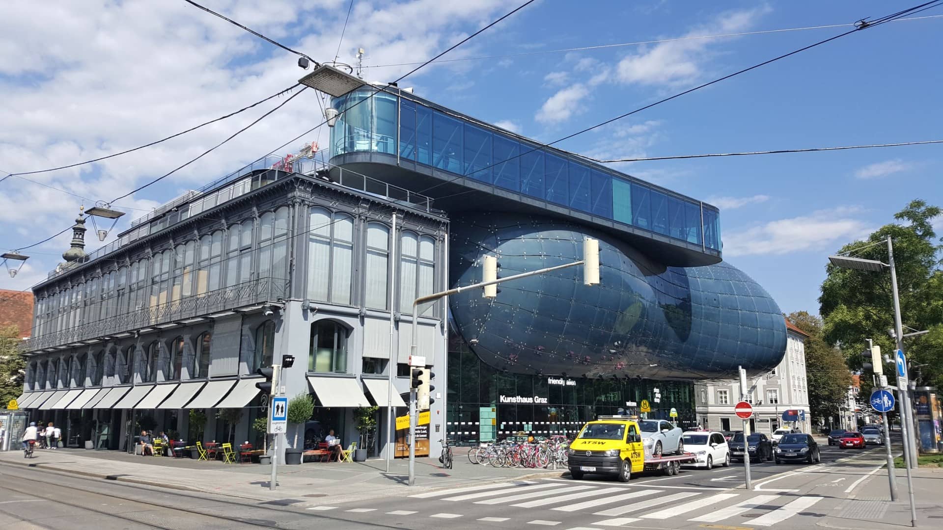 Kunsthaus Graz - Jedinečný dům umění, který musíte vidět