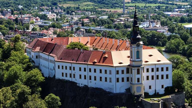 Děčínský zámek je opravdu krásný a unikátní
