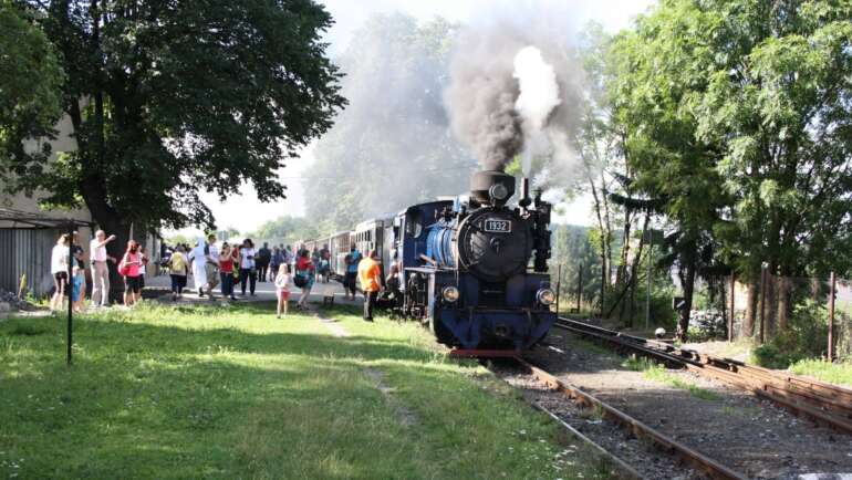 Historická parní lokomotiva na Osoblažské úzkokolejce