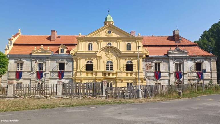 Zámek Poláky – Prohlídka barokní perly Ústeckého kraje